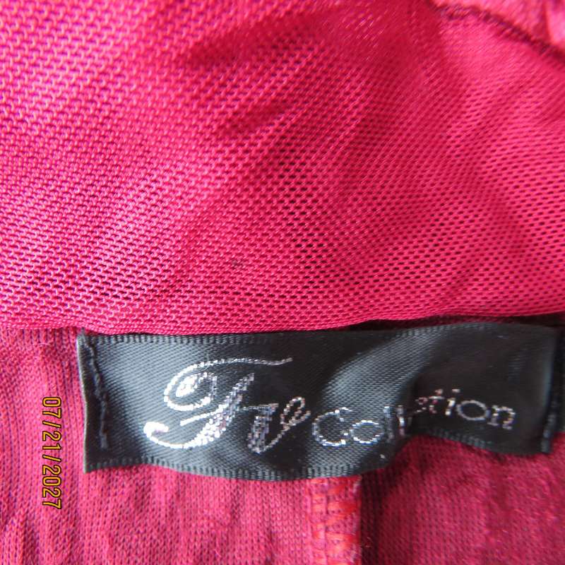 Cherry red crinkled velvet polyester gilet size 48. Strap to tie on front.