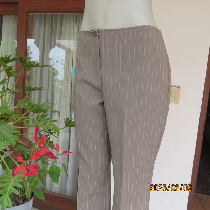 Boutique made pinstripe elongating pants size 36. Dull brown-cream. Bandless. Straight legs.