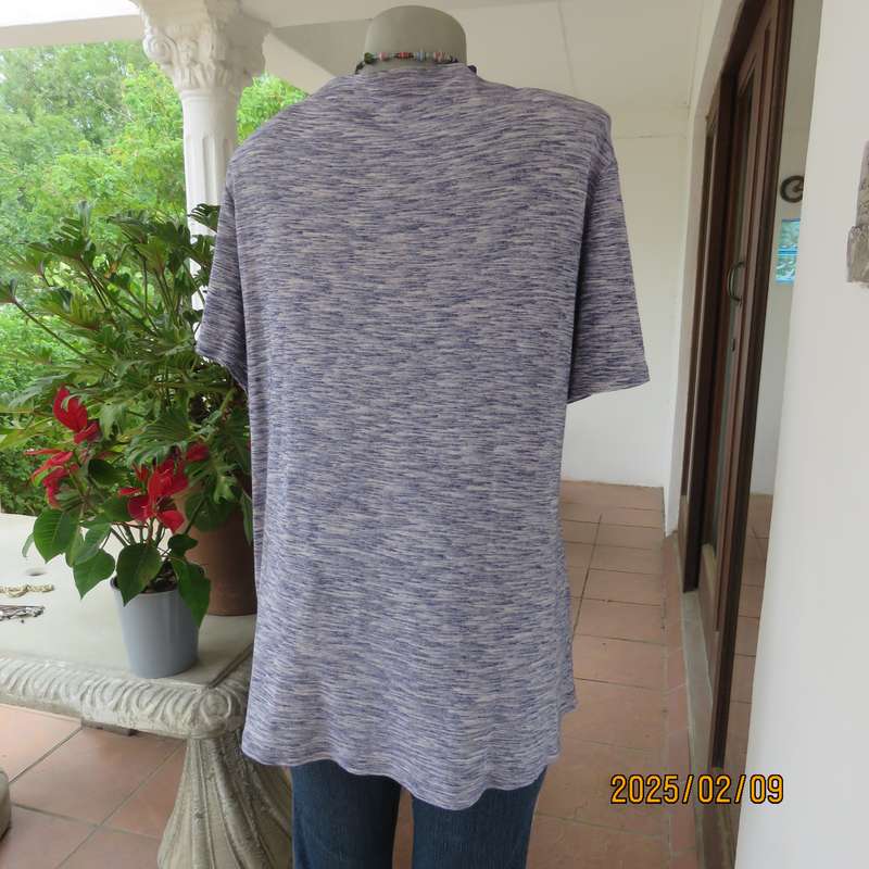 DAVID JONES size 46-48 stretch polycotton mottled navy-white T-Shirt with short sleeves.As new