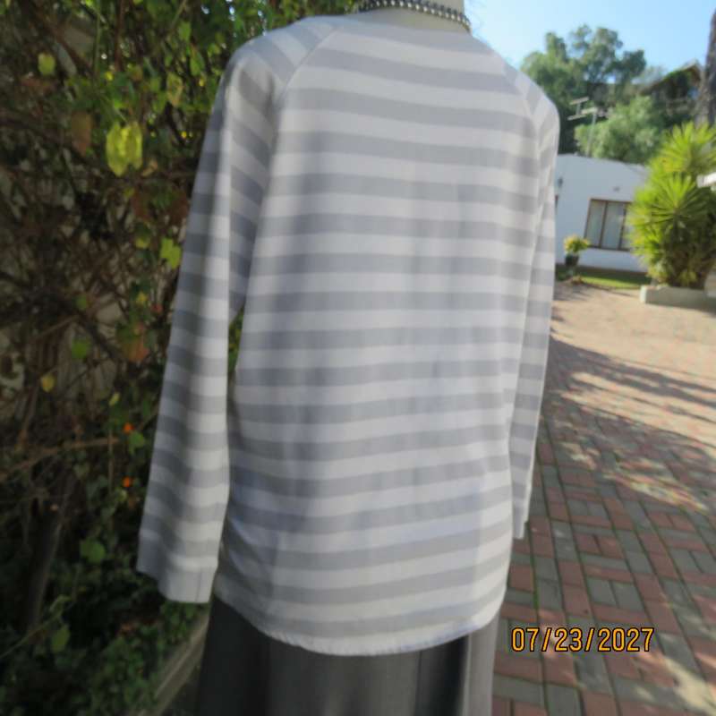 WOOLWORTHS polycotton white-silvergrey horizontal stripe long sleeve top. Size 38