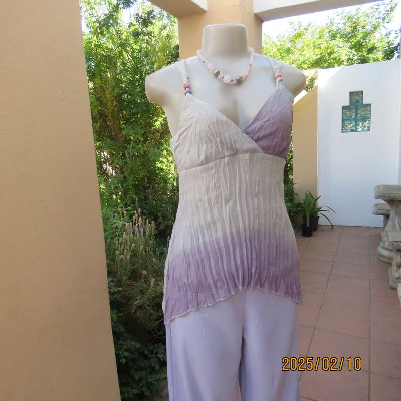INWEAR sexy cool sheer polyester top in soft shades of lilac. Permanent pleats. Size 60. As new.