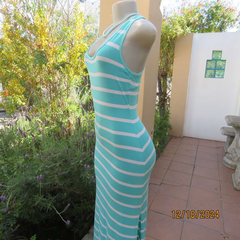 Sexy turquoise/white horizontal striped stretch viscose maxi dress from Brussels by ICON. Size 32.