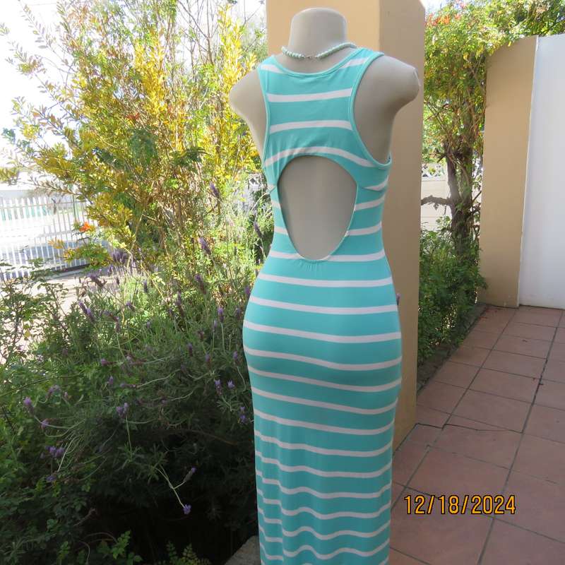 Sexy turquoise/white horizontal striped stretch viscose maxi dress from Brussels by ICON. Size 32.
