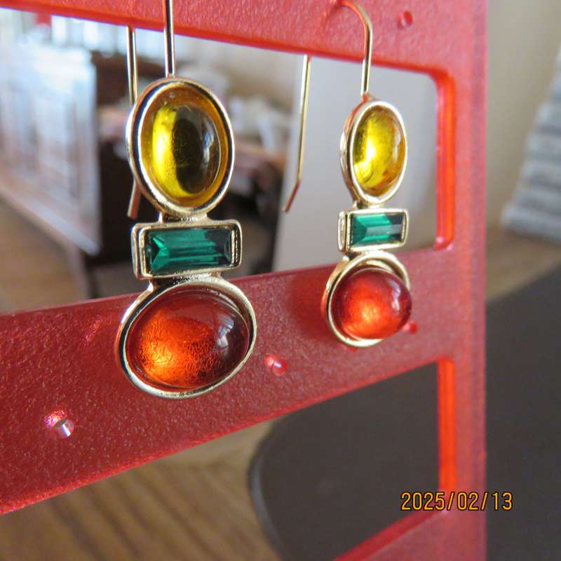 Pair colourful earrings with golden backing. Length 2.5cm. New item.