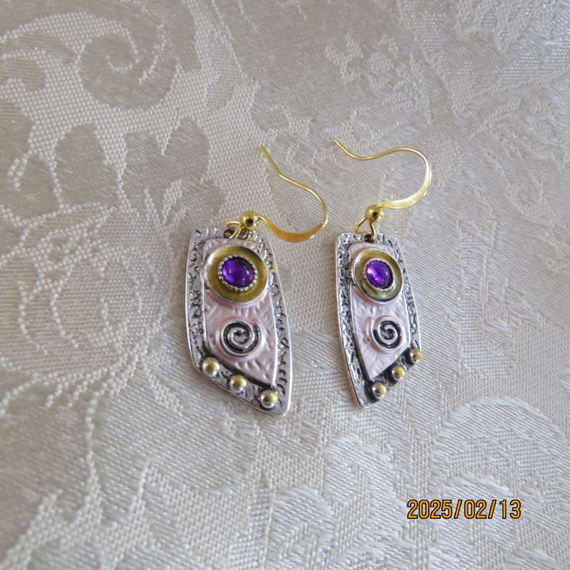 Creative alloy and resin earrings with little purple stones. New item.