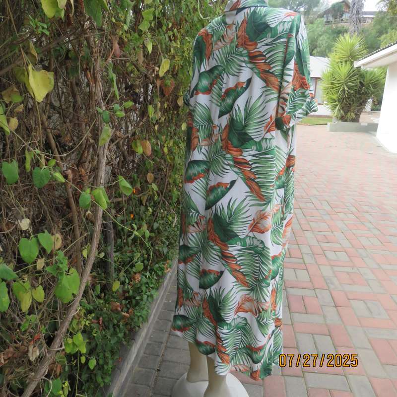 MILADY'S loose 100% stretch rayon white with green-orange leaves dress size 42.