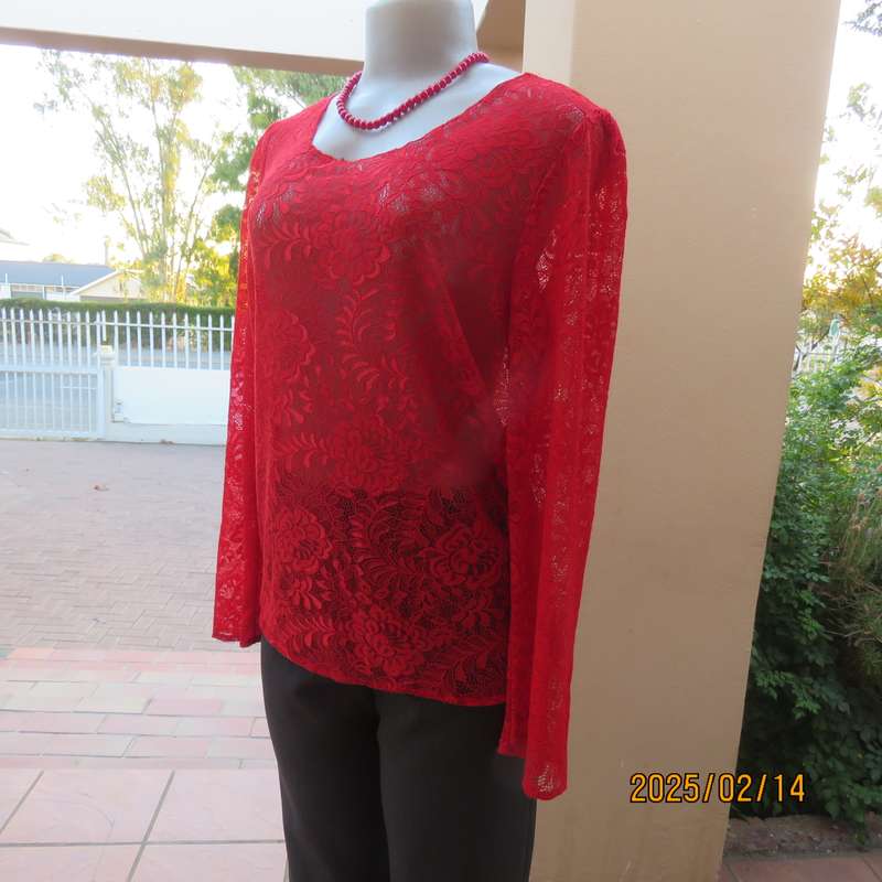 Boutique made postbox red long sleeve acrylic lace scooped neck slip over top. Size 36. As new