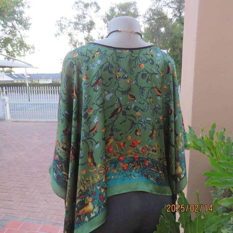Beautiful silky satin poly square throw with small birds and border. Round neck. Size 34-38.New