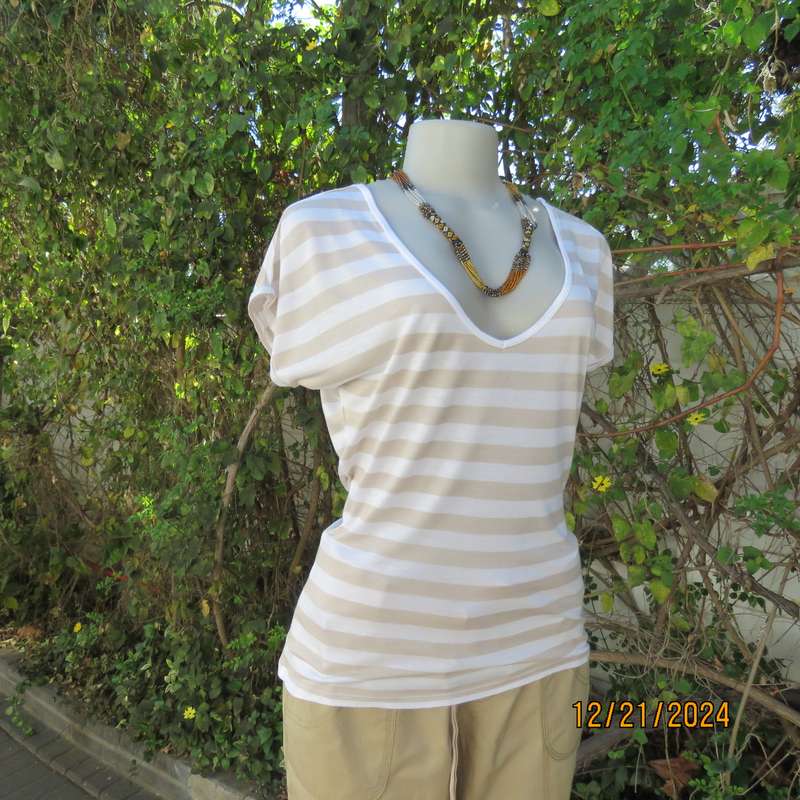Best quality SASCH from Italy cool summer horizontal beige/white striped top.Size 37. As new.