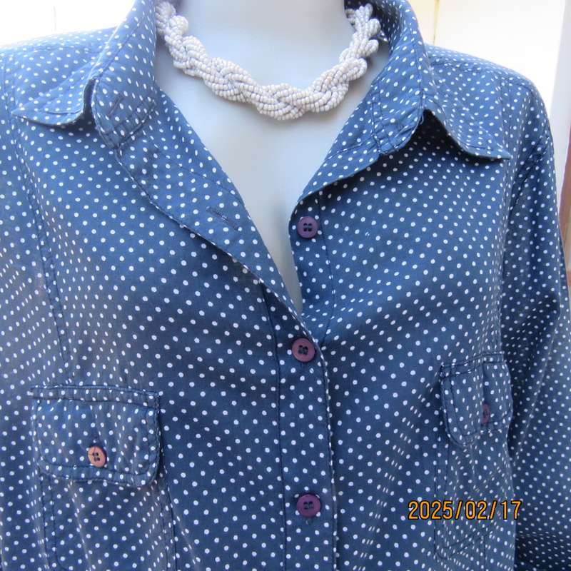 DONNA CLAIRE size 44 navy long sleeve white polkadot cotton shirt. Dummy pockets. As new.