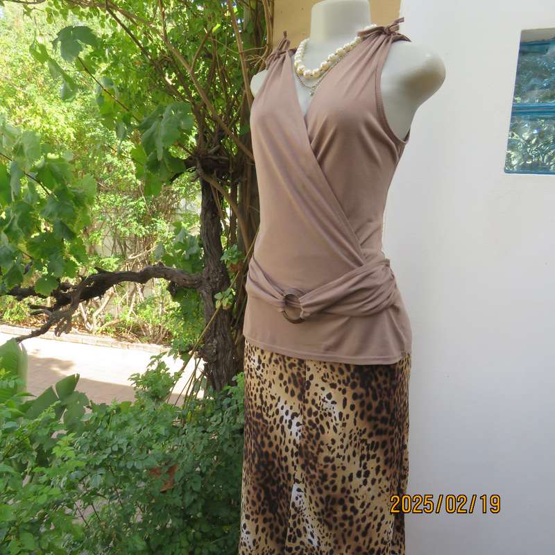 Fawn colour sleeveless ML size 34 top in poly-viscose. Foldover front.Drawstrings on shoulders.