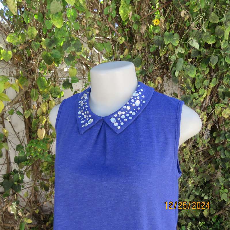 Sweet royal blue loose hanging top with high embellished collar.Size 34 by LEGIT.Opening at back.