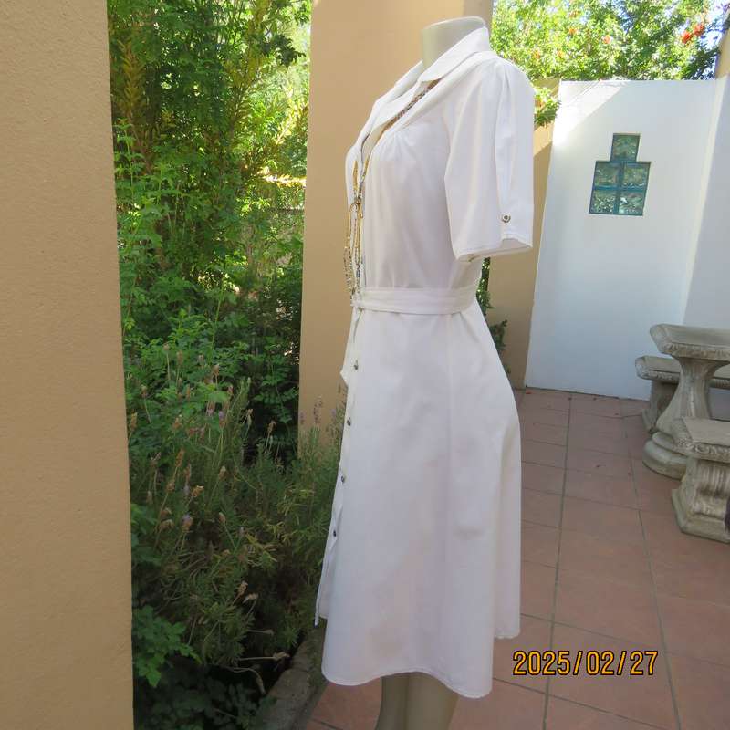 Vintage white 100% cotton shirt style button down dress. Round front gathered yoke. Size 36. Belt.