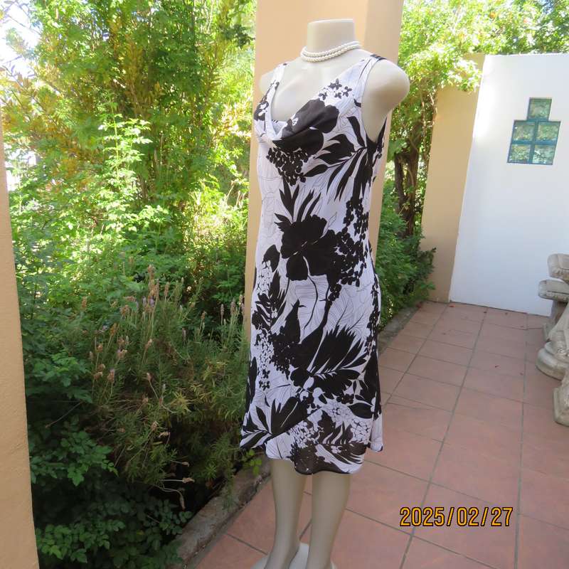 EXACT summer sleeveless black-white floral sheer polyester lined dress. Size 36. Cowl neckline.