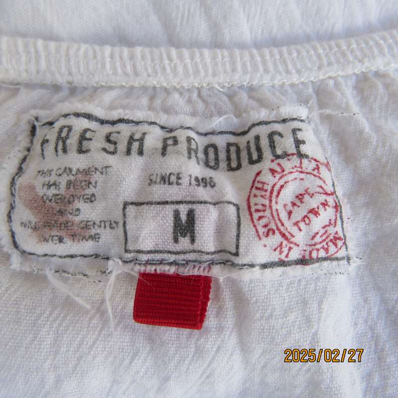 Fabulous white slightly creased cotton maxi dress by FRESH PRODUCE. Large 38 to 40. Strappy top.