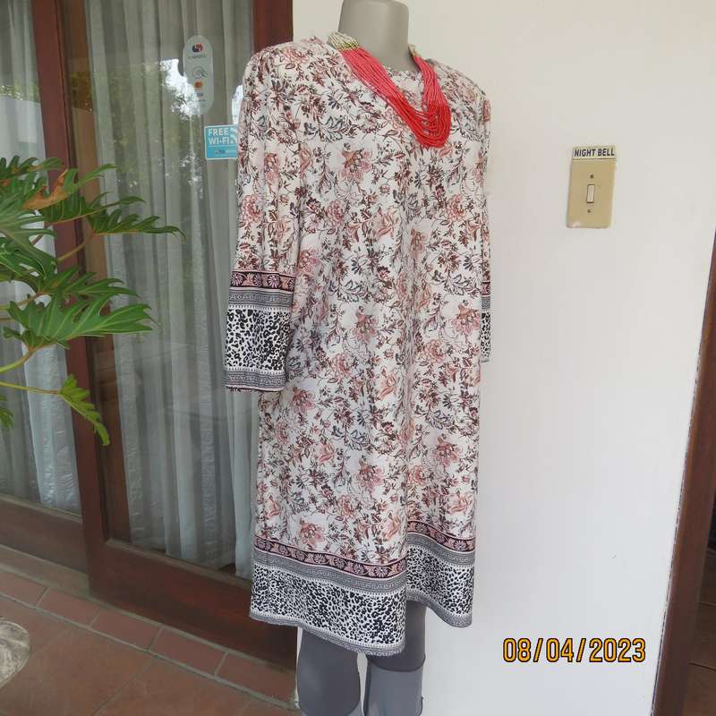 REAL Clothing slip over white with coral-brown-blue floral print long top. Size 44