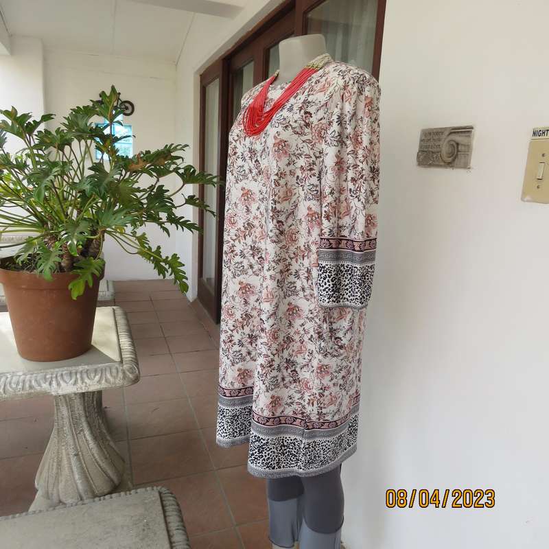 REAL Clothing slip over white with coral-brown-blue floral print long top. Size 44