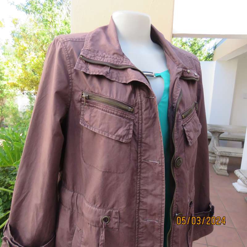 Beautiful structured chocolate brown all seasons 100% cotton jacket. By WOOLWORTHS size 38. As new,