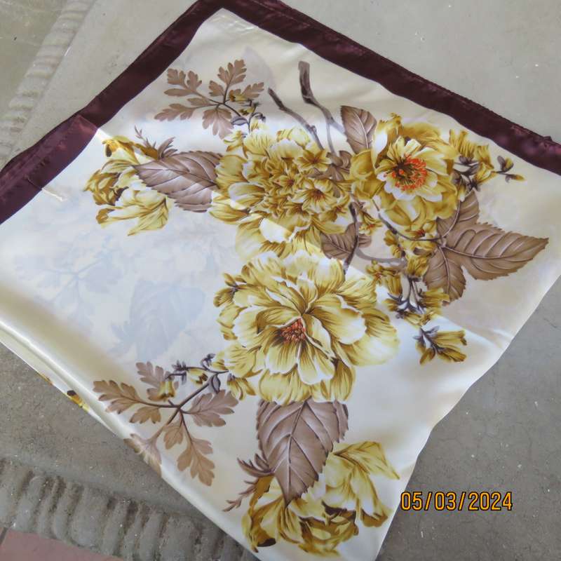 Beautiful square satin polyester 90cm x 90cm scarf. Rich cream - brown edging. Yellow flowers, New
