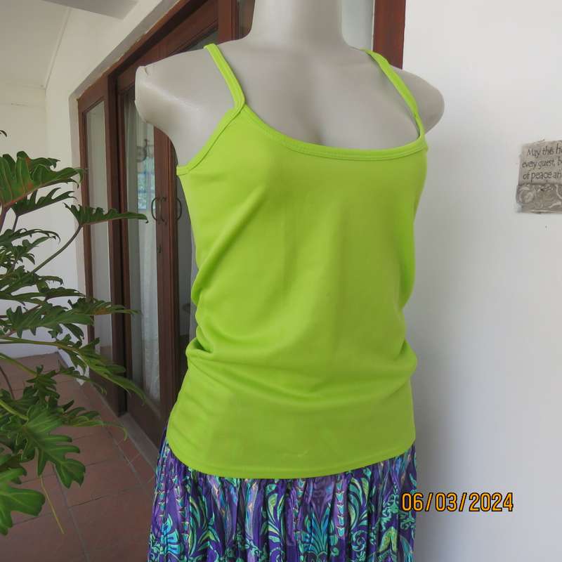 Sheer poly-nylon applegreen sheer top with darker green cami. Size 34