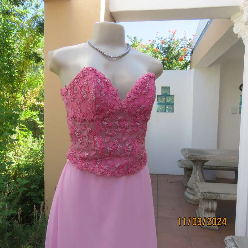 Rose pink-silver richly embroidered size 34 evening corset. Braided back.