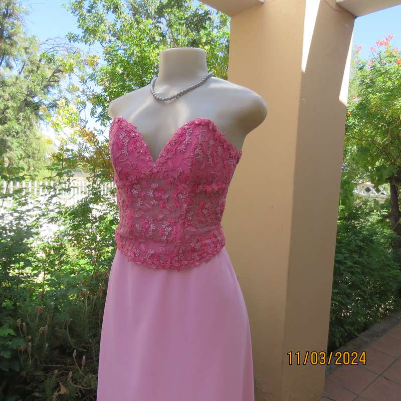 Rose pink-silver richly embroidered size 34 evening corset. Braided back.