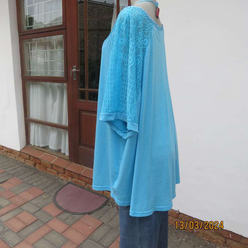 SHEIN turquoise short lace sleeve top size 56. Poly-viscose stretch. As new