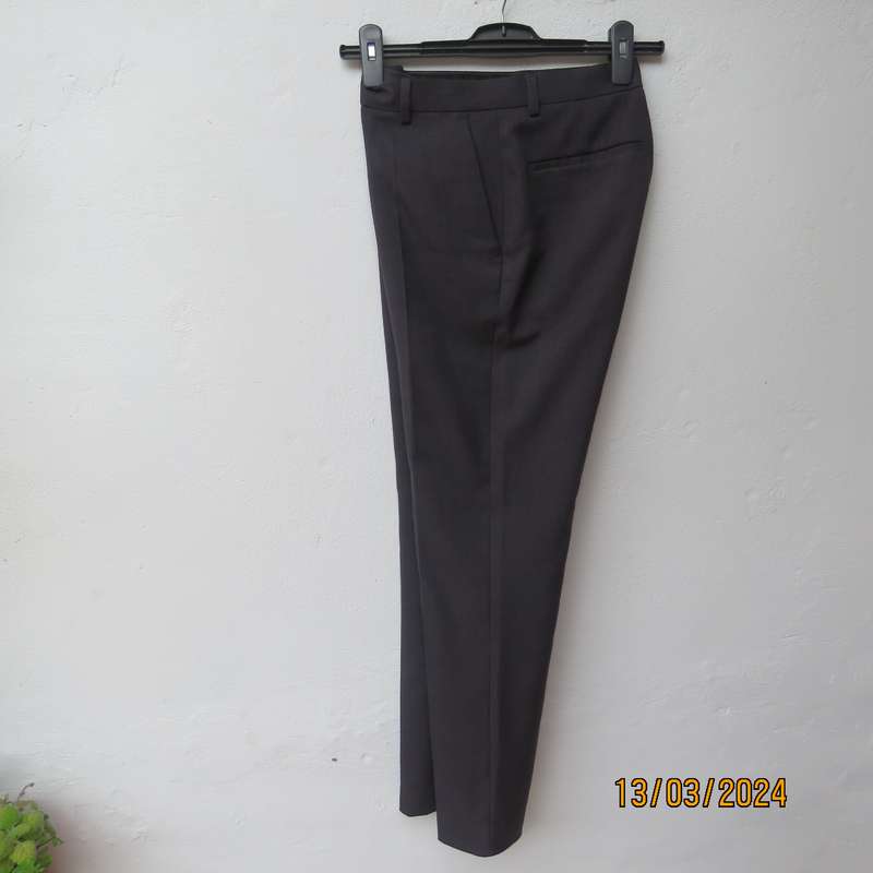STUDIO W men's dark slate 100% polyester smart pants size 32. As new