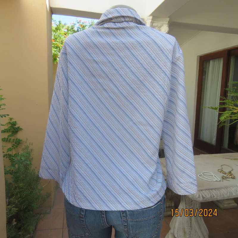 Smart casual blue white and beige vertical striped stretch bubble polycotton size 38 top