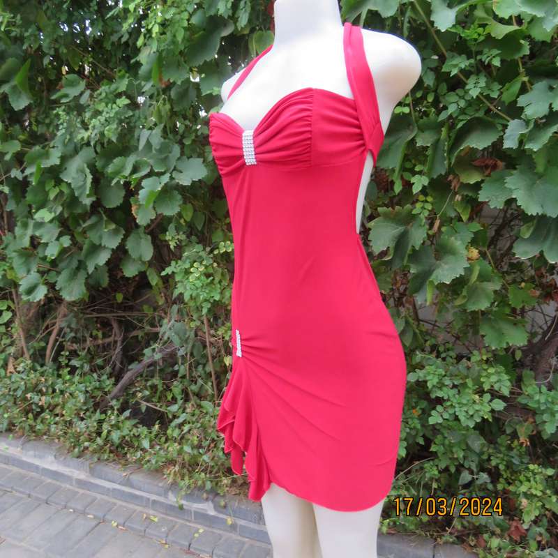 Red polyester stretch evening short dress size 34. Decorated. Long straps to tie.