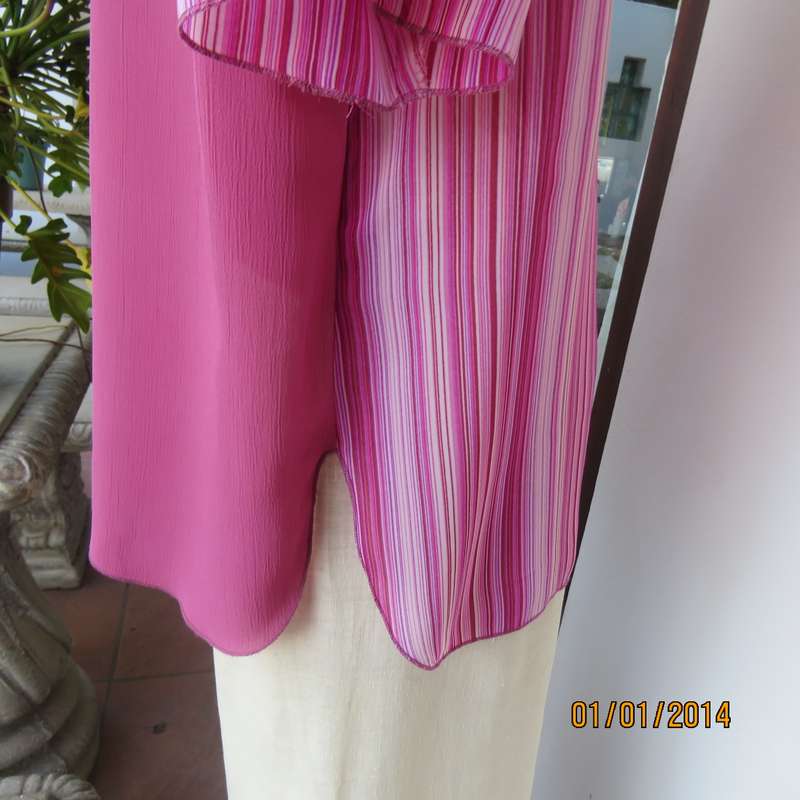 WINGKYS short sleeve slip over V neck top in striped pink and embroidered front.Size 46.