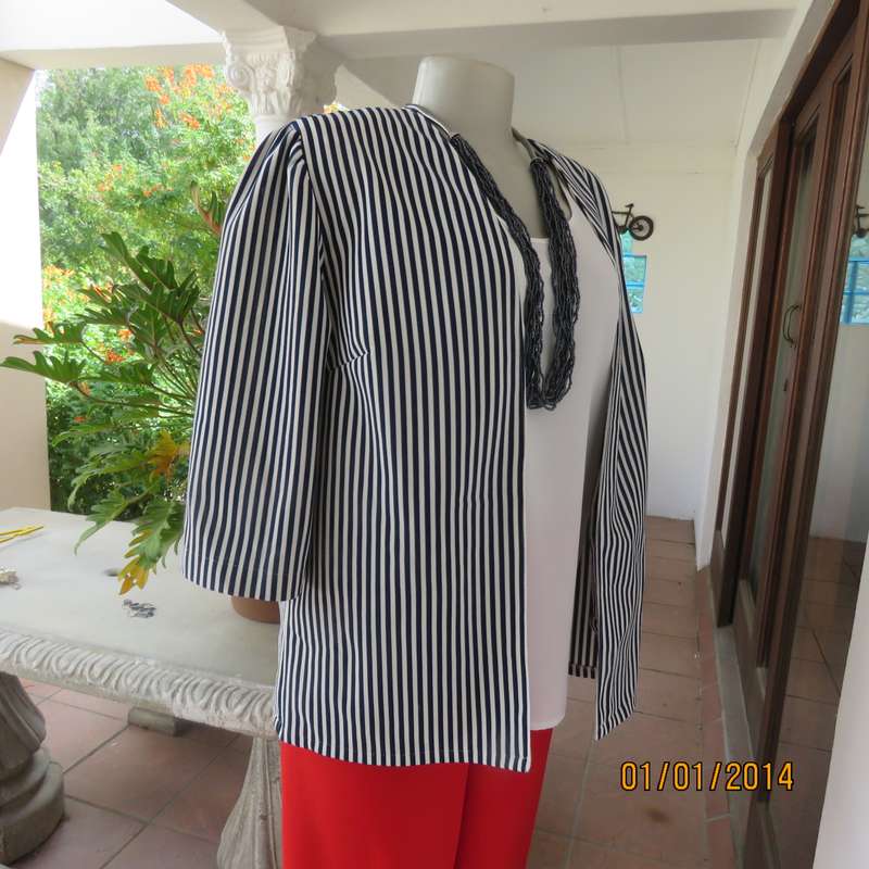 Boutique made navy-white heavy polyester open hanging striped top. Size 38