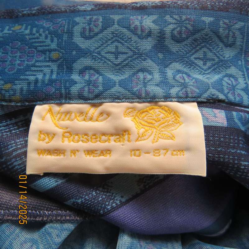 NUVELLE vintage 2 pc blouse set. Cami and button down top. In blue-purple-green lines. Size 36.