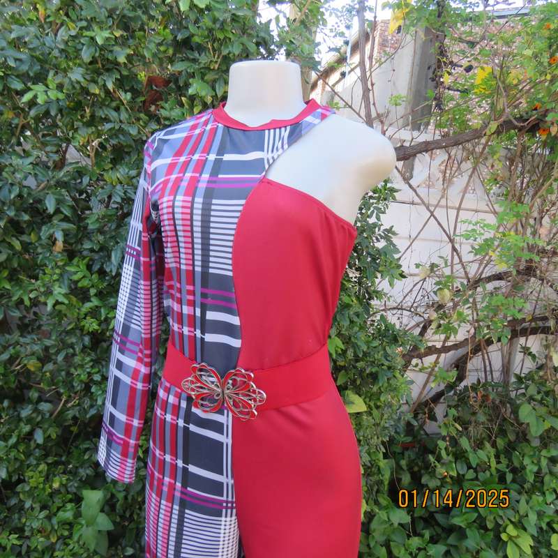 FASHION WEAR unique cat suit Red side and tartan print side.Long sleeve-naked shoulder.Size 37