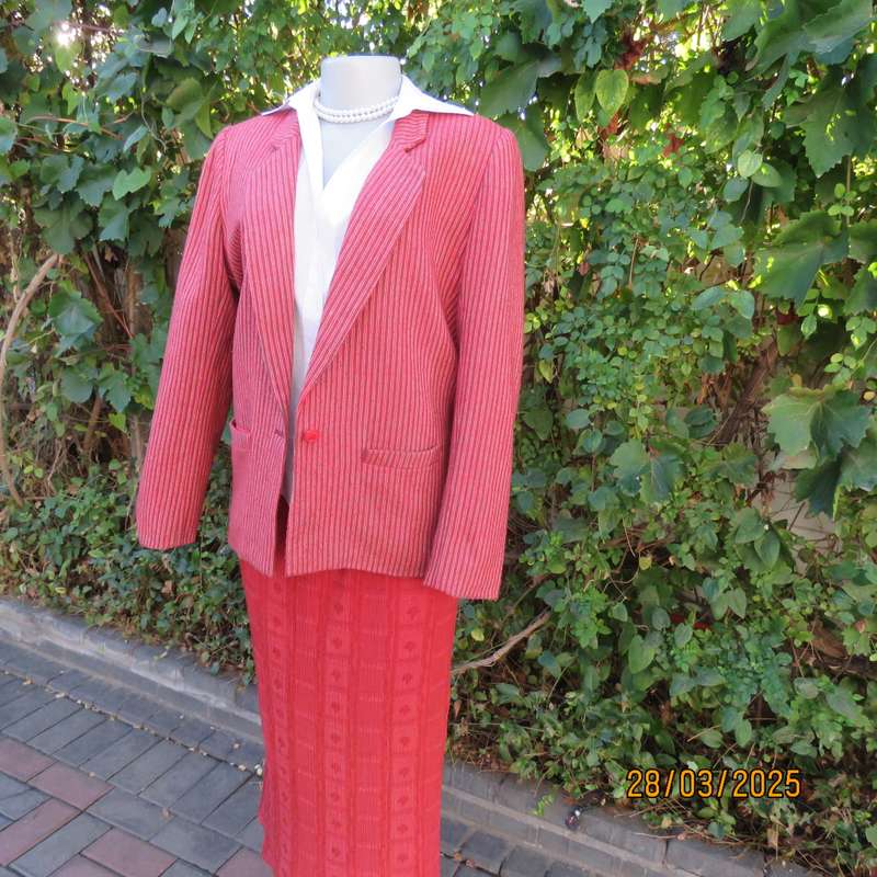 TOPICS smart woolen crimson-white- brownish vertical striped fully lined jacket. Size 36