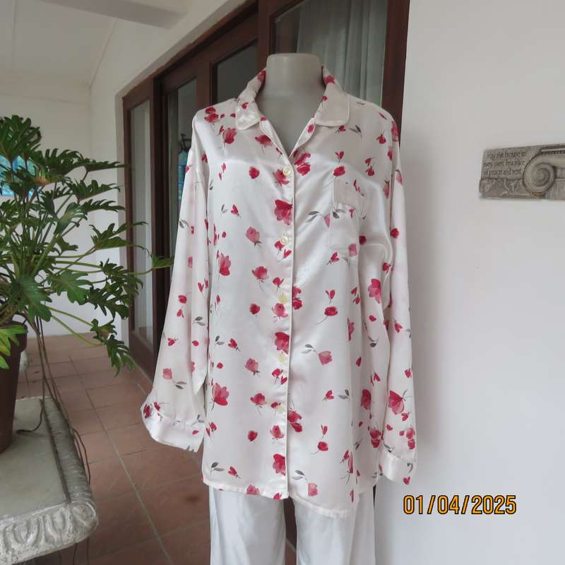 White satin with red roses long sleeve pajama button down top. Size 52