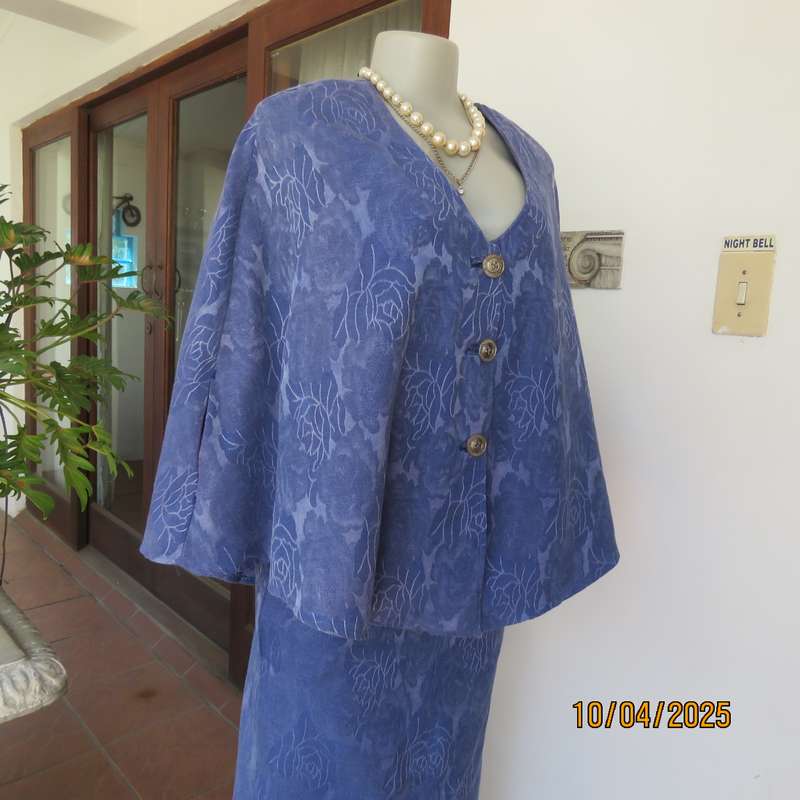 Boutique made steel blue 2 piece ankle length skirt and cloak size 36.