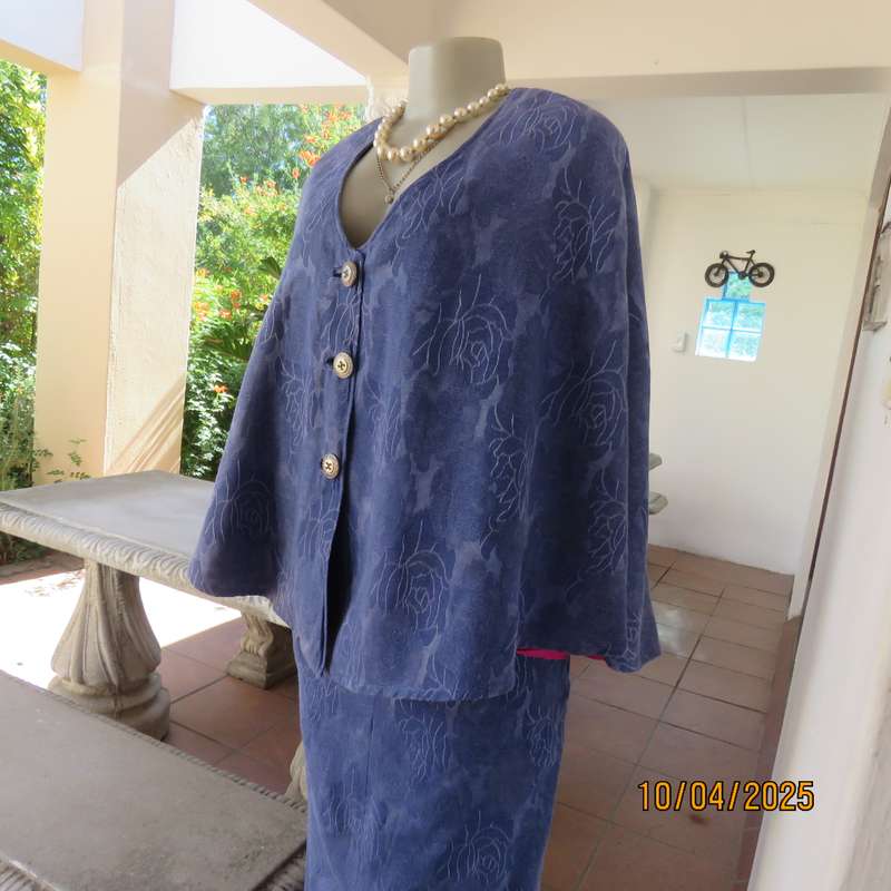 Boutique made steel blue 2 piece ankle length skirt and cloak size 36.