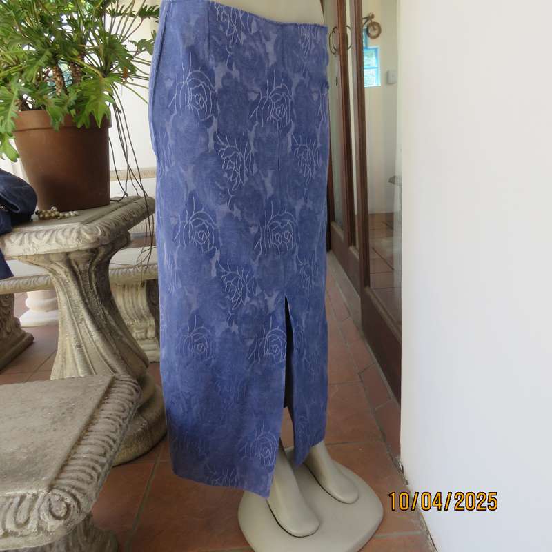 Boutique made steel blue 2 piece ankle length skirt and cloak size 36.