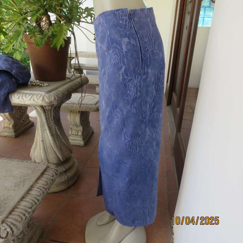 Boutique made steel blue 2 piece ankle length skirt and cloak size 36.