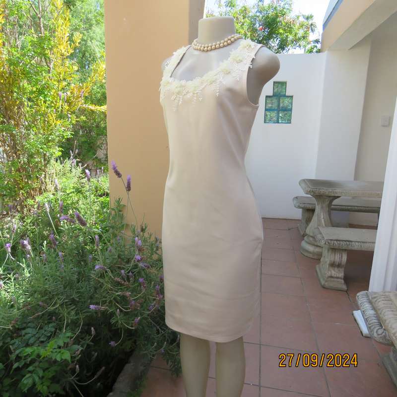 MISS L amazing rich cream shiny polyester sleeveless dress. Luxury lace deco. on neckline.Size 36