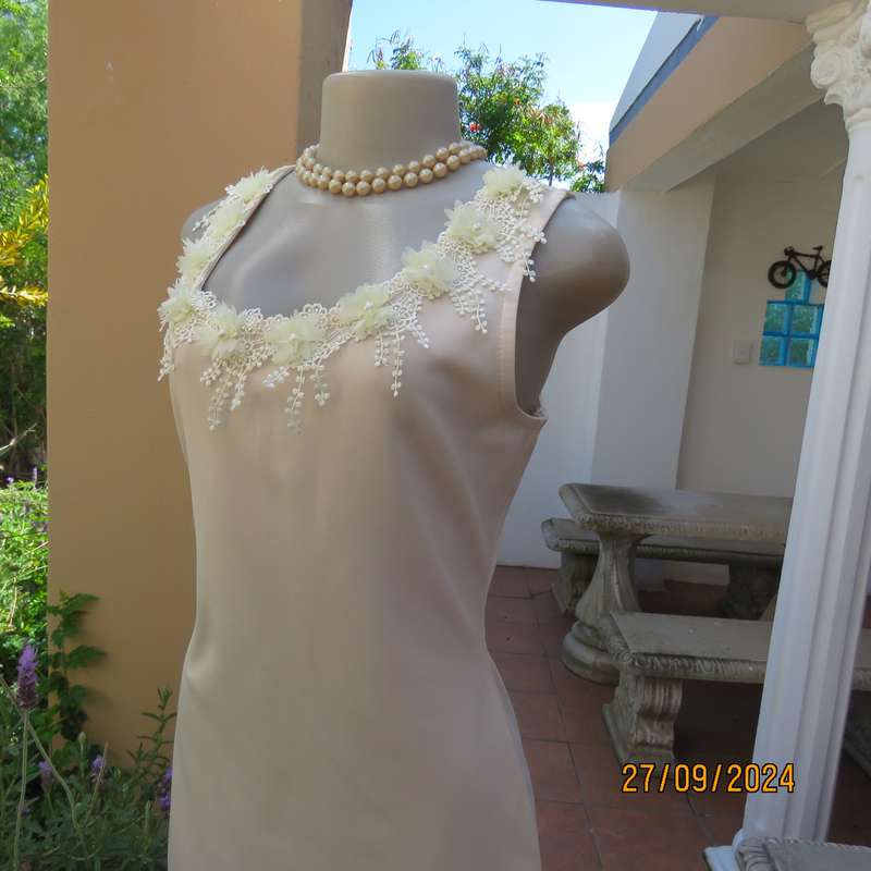 MISS L amazing rich cream shiny polyester sleeveless dress. Luxury lace deco. on neckline.Size 36