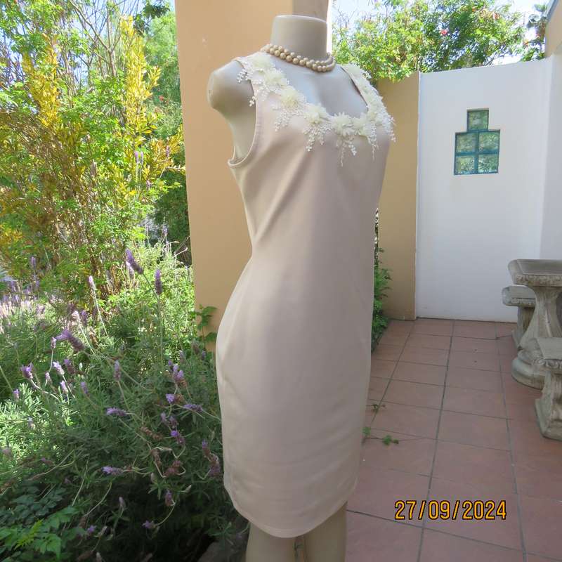 MISS L amazing rich cream shiny polyester sleeveless dress. Luxury lace deco. on neckline.Size 36