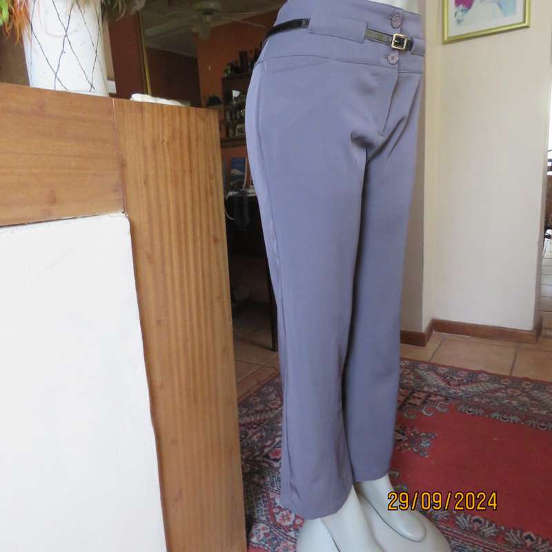 JUDY'S PRIDE fog grey straight legged stretch polyester size 38 pants. Two small pockets. As new con