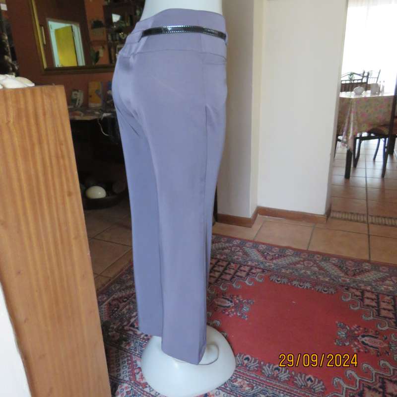 JUDY'S PRIDE fog grey straight legged stretch polyester size 38 pants. Two small pockets. As new con