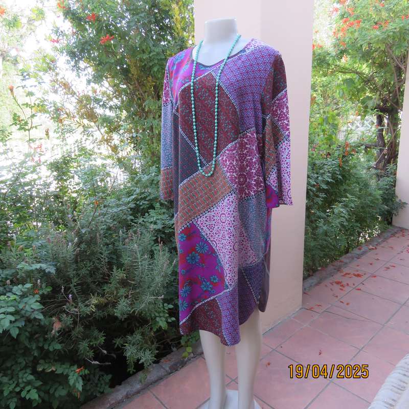 DAVID JONES patchwork pattern straight hanging dress calf length. Size 40