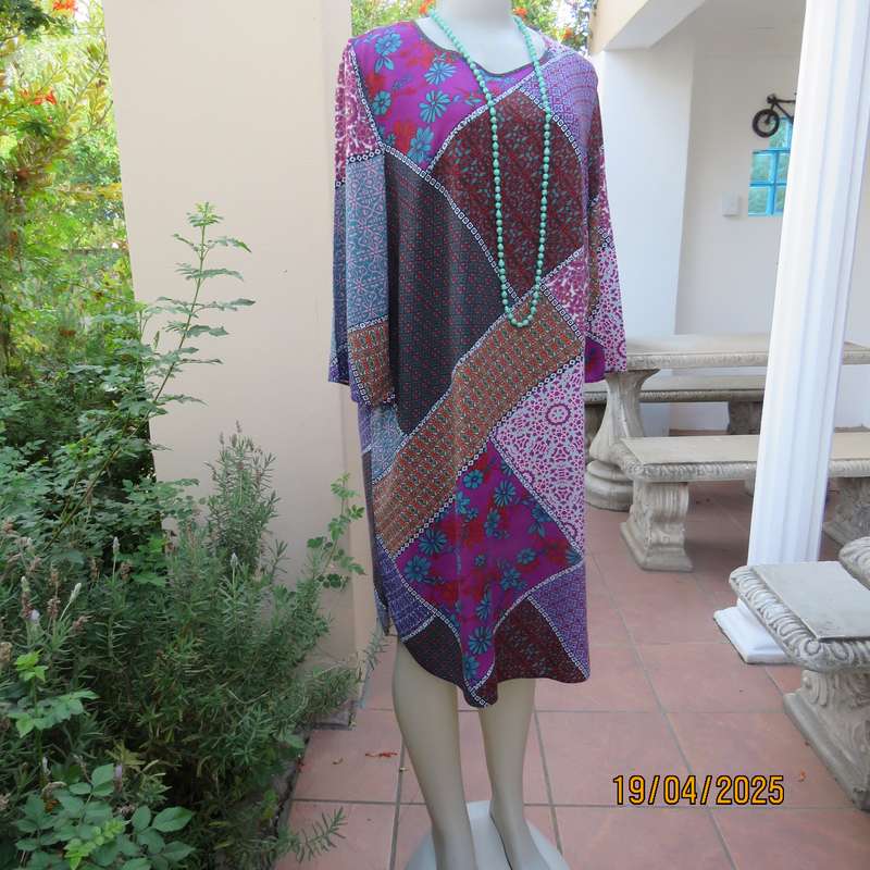 DAVID JONES patchwork pattern straight hanging dress calf length. Size 40