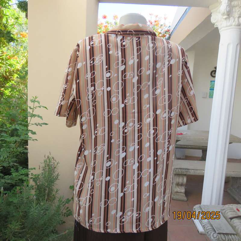 Classic short sleeve polyester vertical striped top in cream-brown-orange. Size 42
