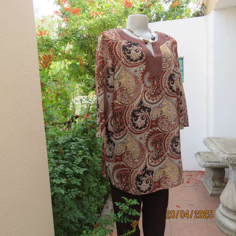 RENE TAYLOR long polyester top in brown - cream baroque patterns. Size 40.