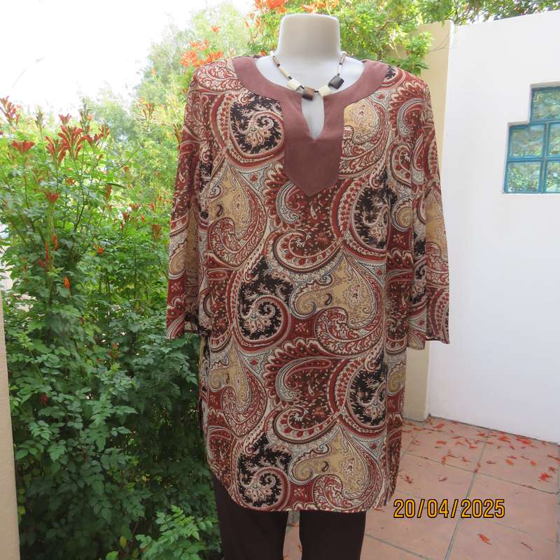 RENE TAYLOR long polyester top in brown - cream baroque patterns. Size 40.